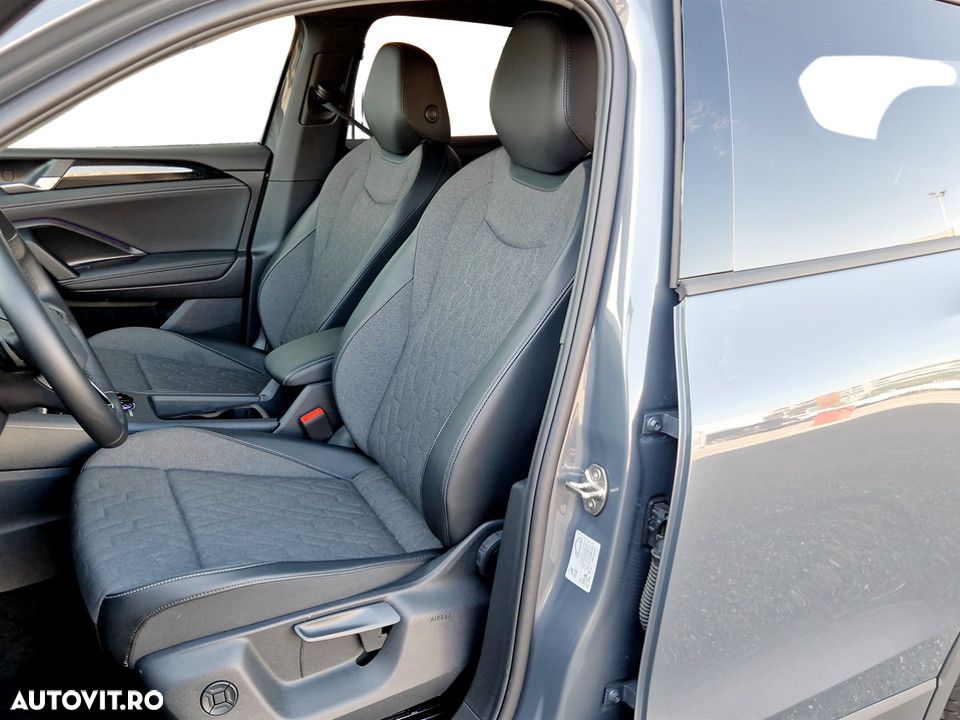 Volkswagen Tiguan - 10