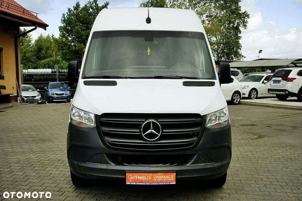 Mercedes-Benz Sprinter - 9