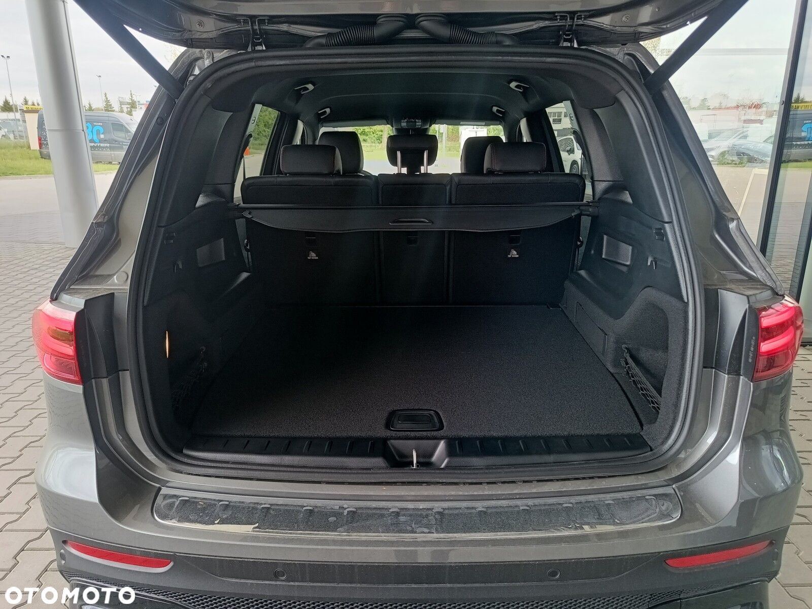 Mercedes-Benz GLB - 31