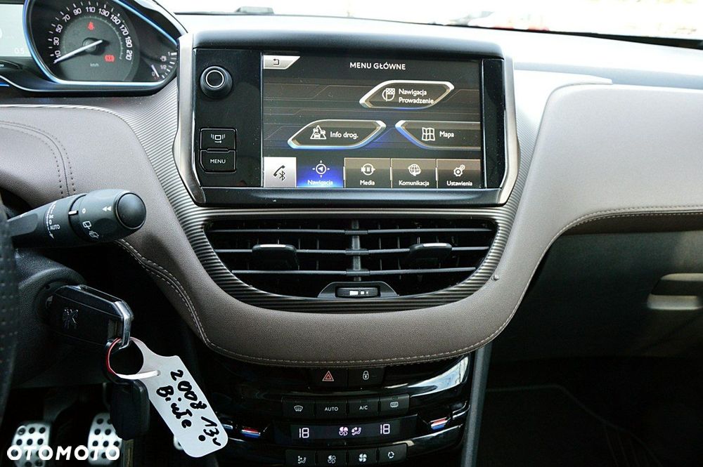 Peugeot 2008 120 VTI Allure - 36