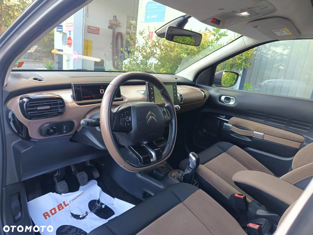 Citroën C4 Cactus 1.2 PureTech Shine Edition - 15