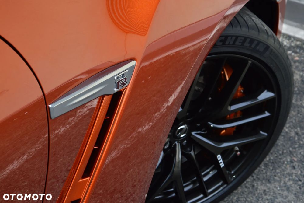Nissan GT-R Prestige - 35