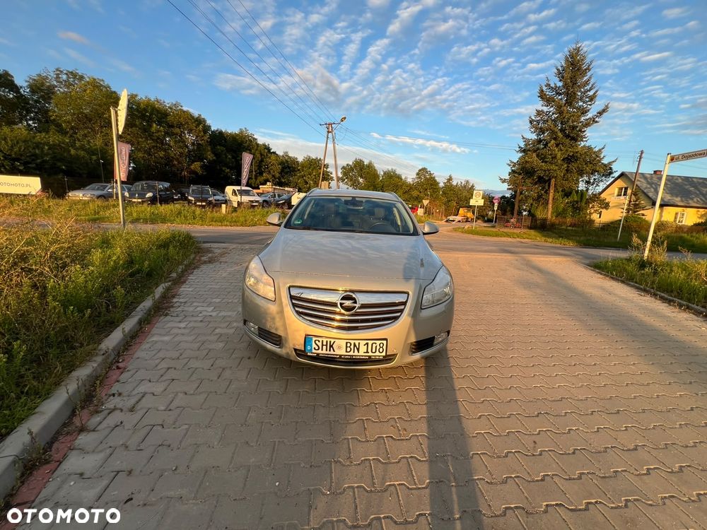 Opel Insignia - 12