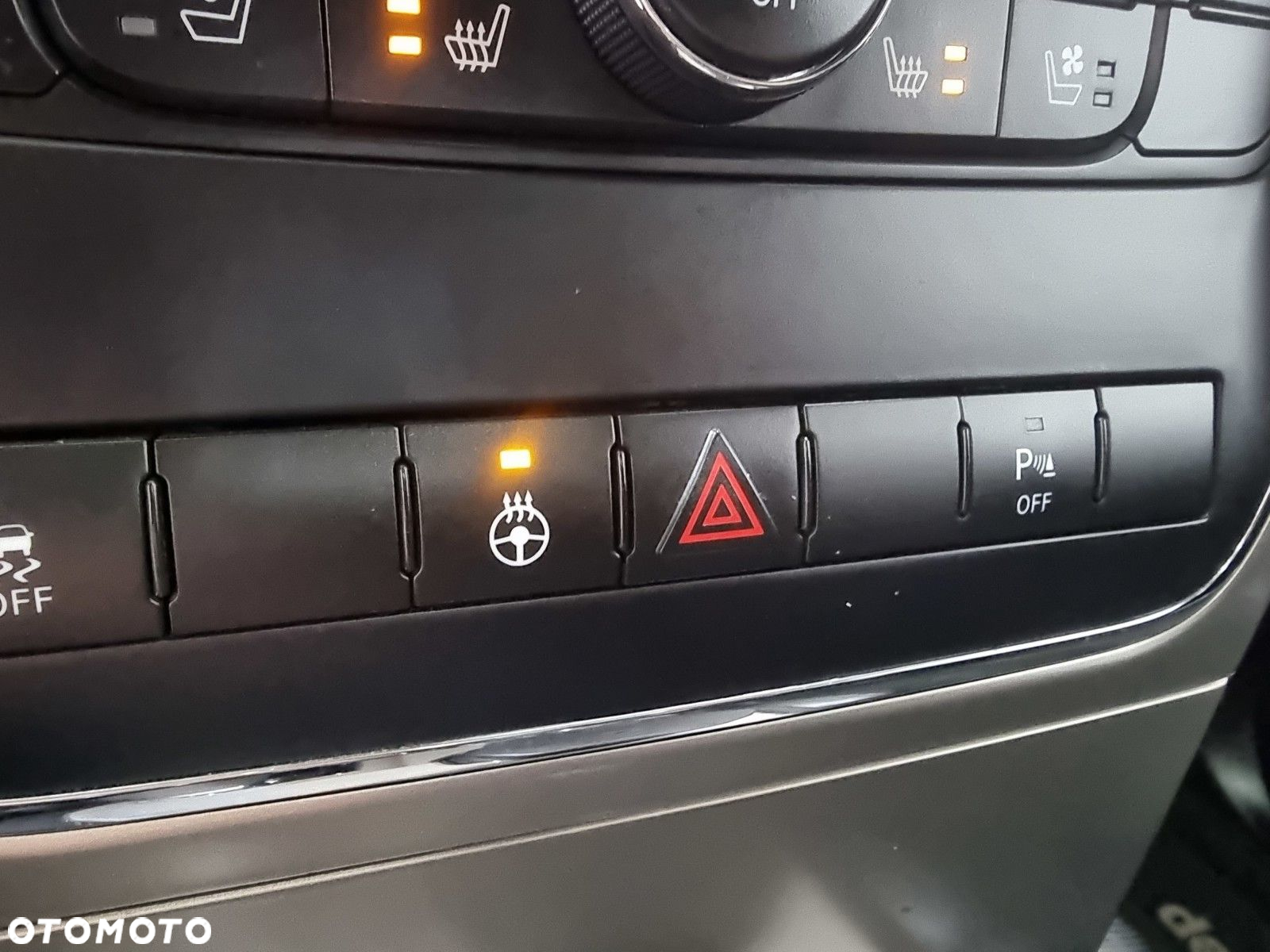 Jeep Grand Cherokee - 20
