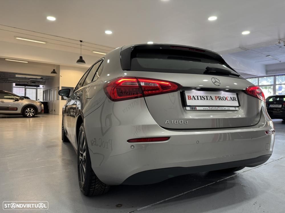 Mercedes-Benz A 180 d Progressive Aut. - 19
