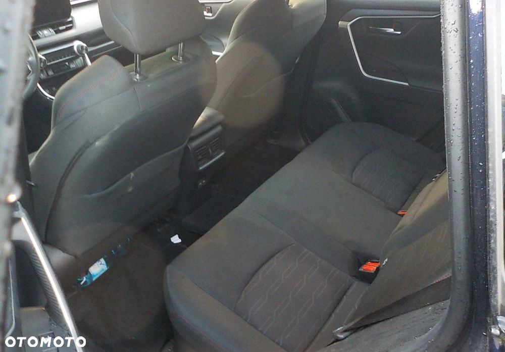 Toyota RAV4 - 22