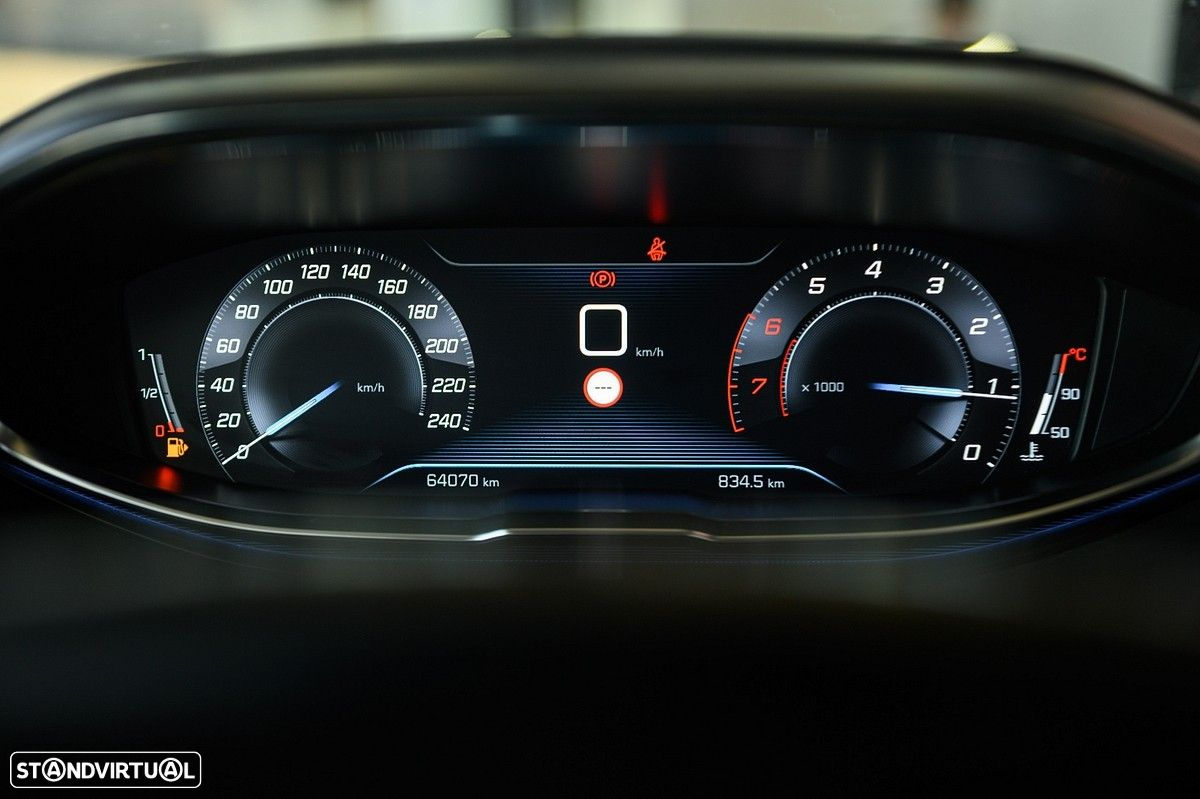 Peugeot 5008 1.2 PureTech Active - 52