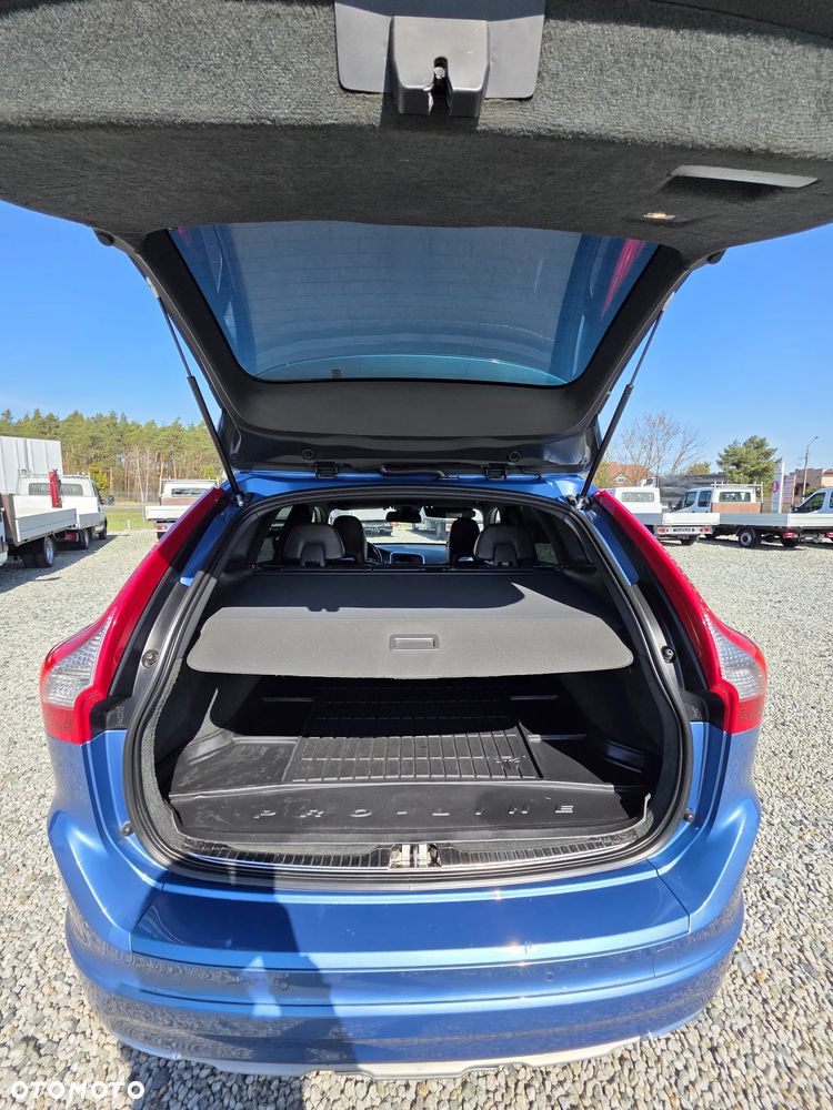 Volvo XC 60 D4 Geartronic Momentum - 26
