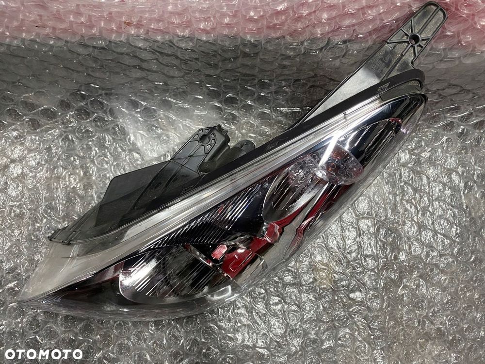 LAMPA LEWA ZWYKŁA HYUNDAI I10 I 92101-1J0XX - 4