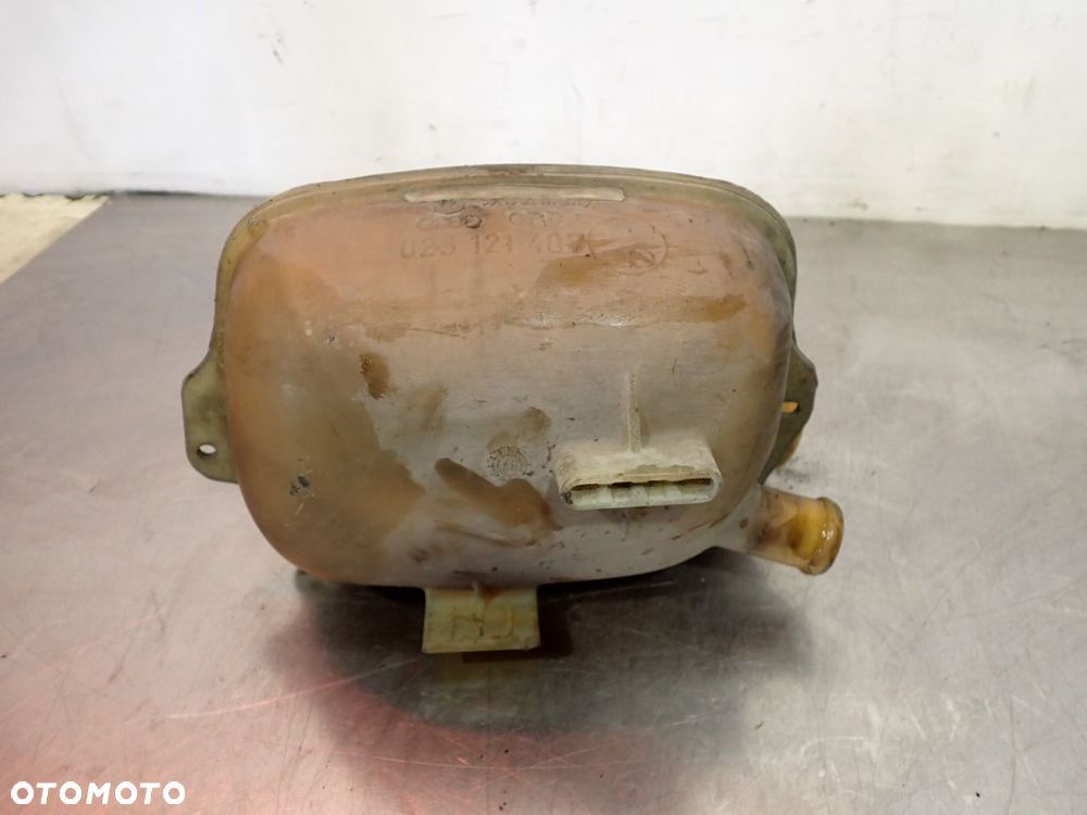 ZBIORNICZEK WYRÓWNAWCZY VOLKSWAGEN T3  025121407 - 4