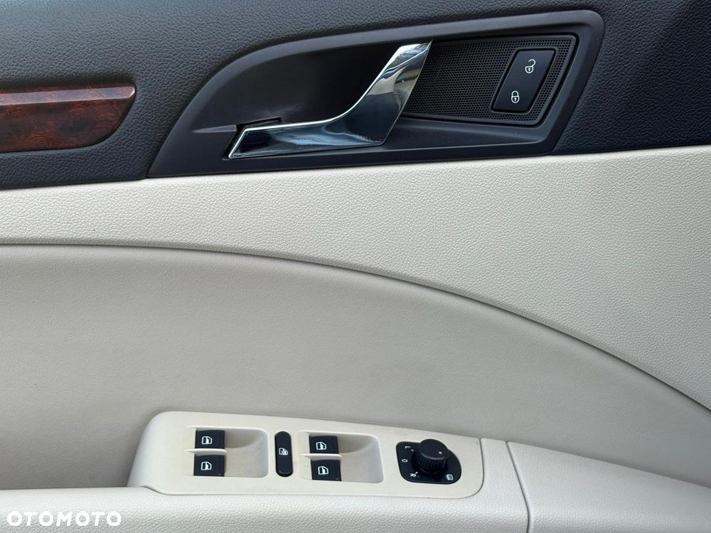 Skoda Superb 2.0 TSI DSG Elegance - 25