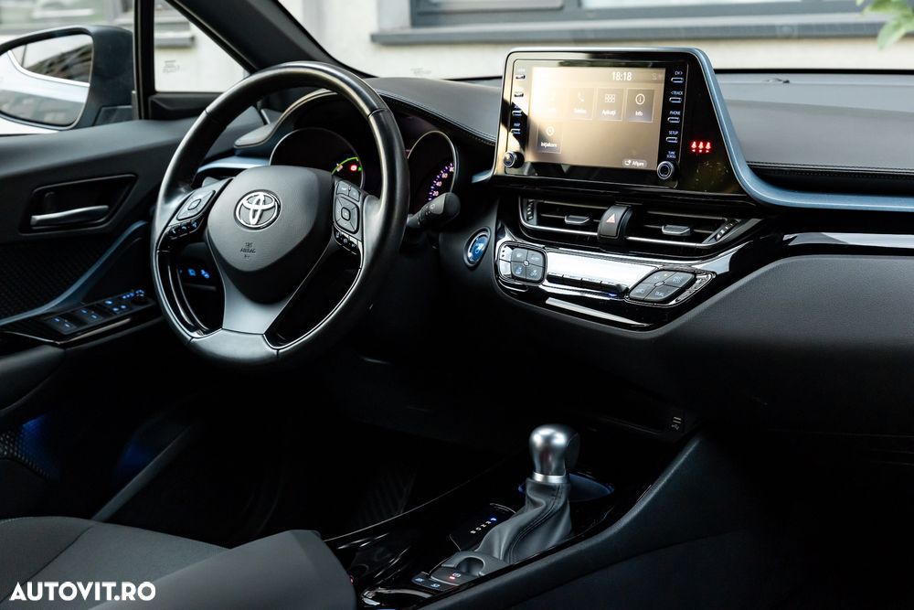 Toyota C-HR - 23