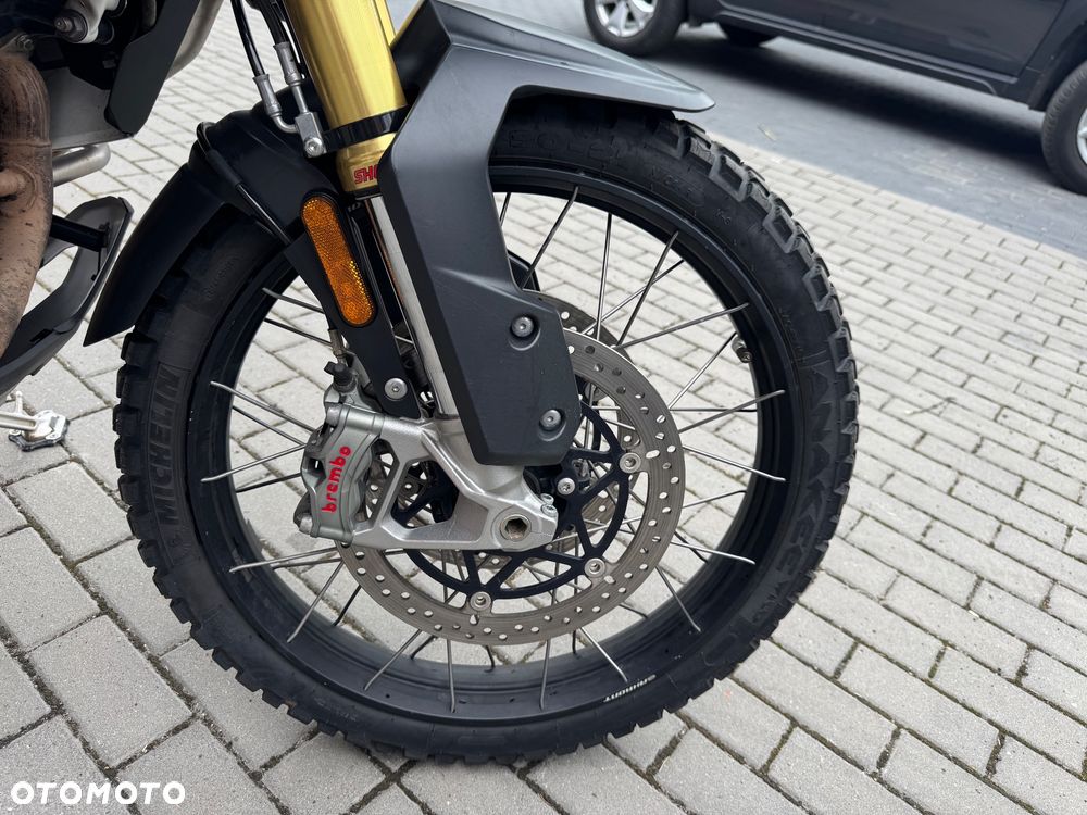 Triumph Tiger - 4