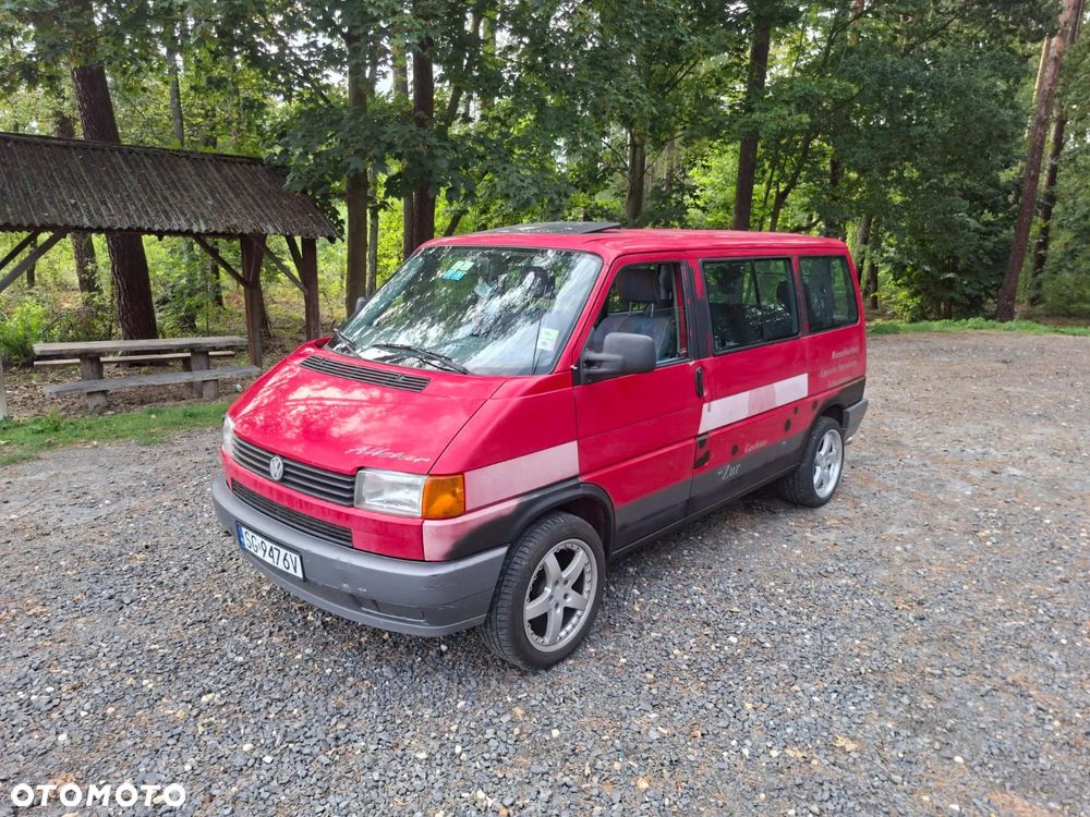 Volkswagen Multivan - 1