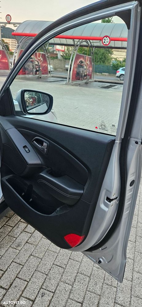 Hyundai ix35 1.6 GDi 2WD Comfort - 11