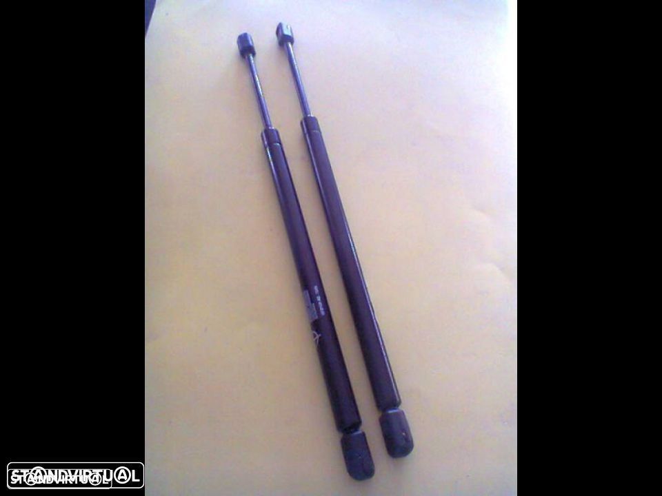 amortecedores tampa mala Ford Focus 1998-2003 - 1