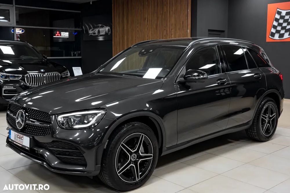 Mercedes-Benz GLC 220 d 4Matic 9G-TRONIC AMG Line - 22