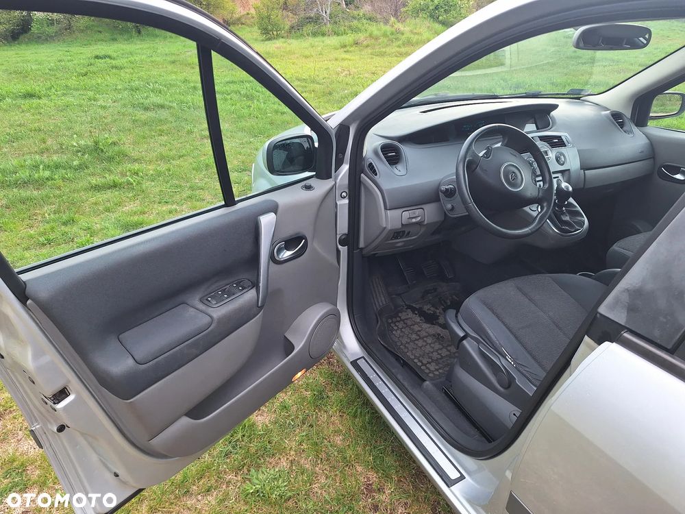 Renault Scenic - 29