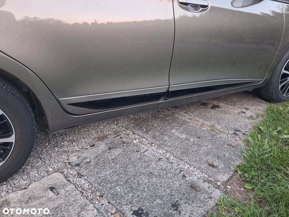 Toyota Yaris 1.5 Active - 17