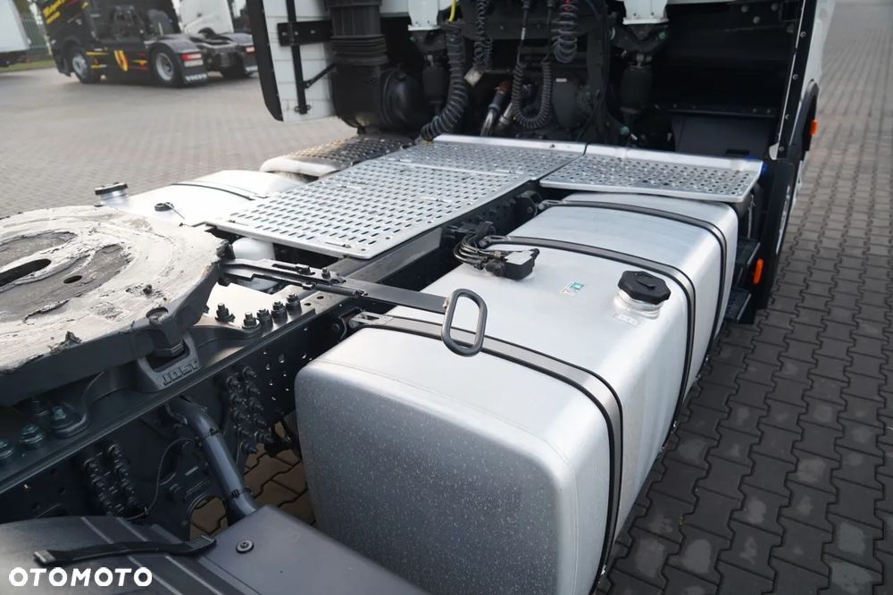 Iveco S-WAY / 530 / RETARDER / KLIMA POSTOJOWA / - 16