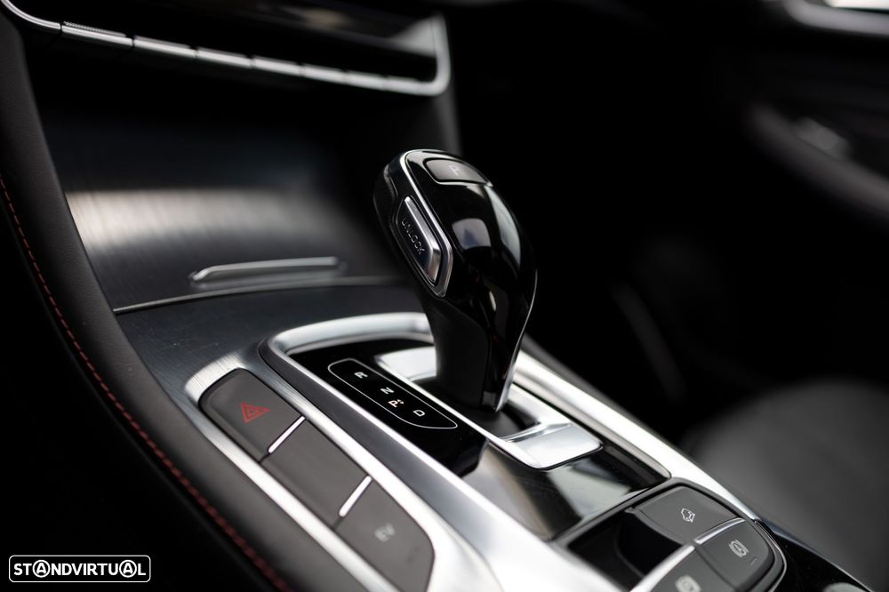 MG EHS 1.5 T-GDI Plug-in Hybrid Luxury - 13