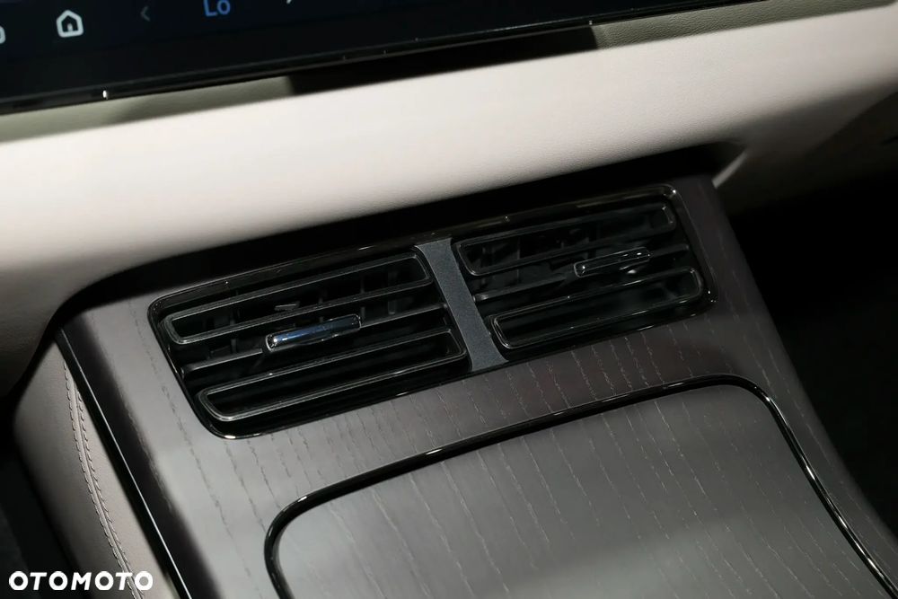 BYD Han Executive - 37