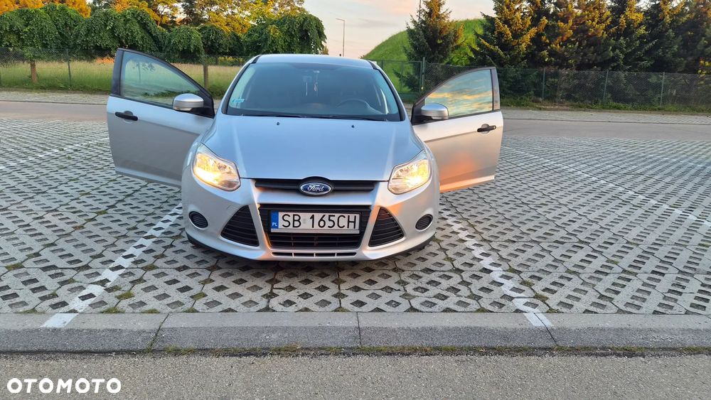 Ford Focus 1.6 TDCi DPF Titanium - 4