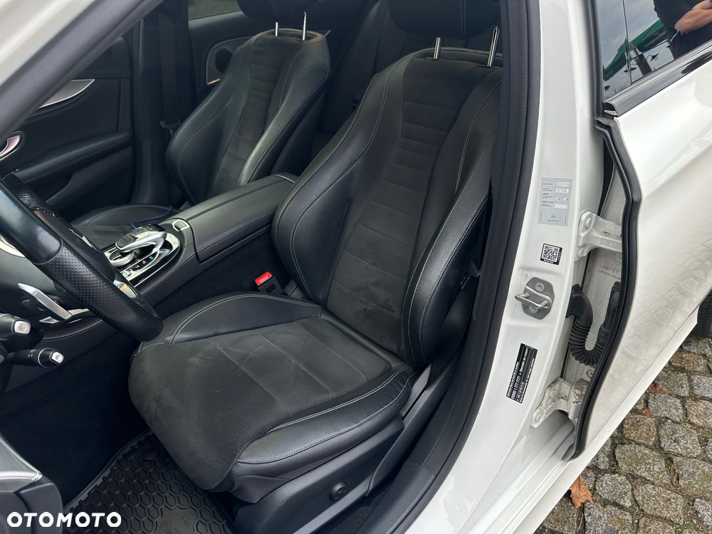 Mercedes-Benz Klasa E 220 d 9G-TRONIC - 20