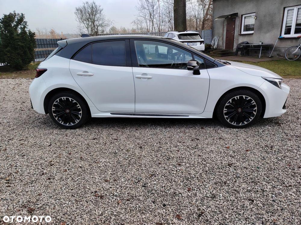 Toyota Corolla 1.8 Hybrid GR Sport - 3