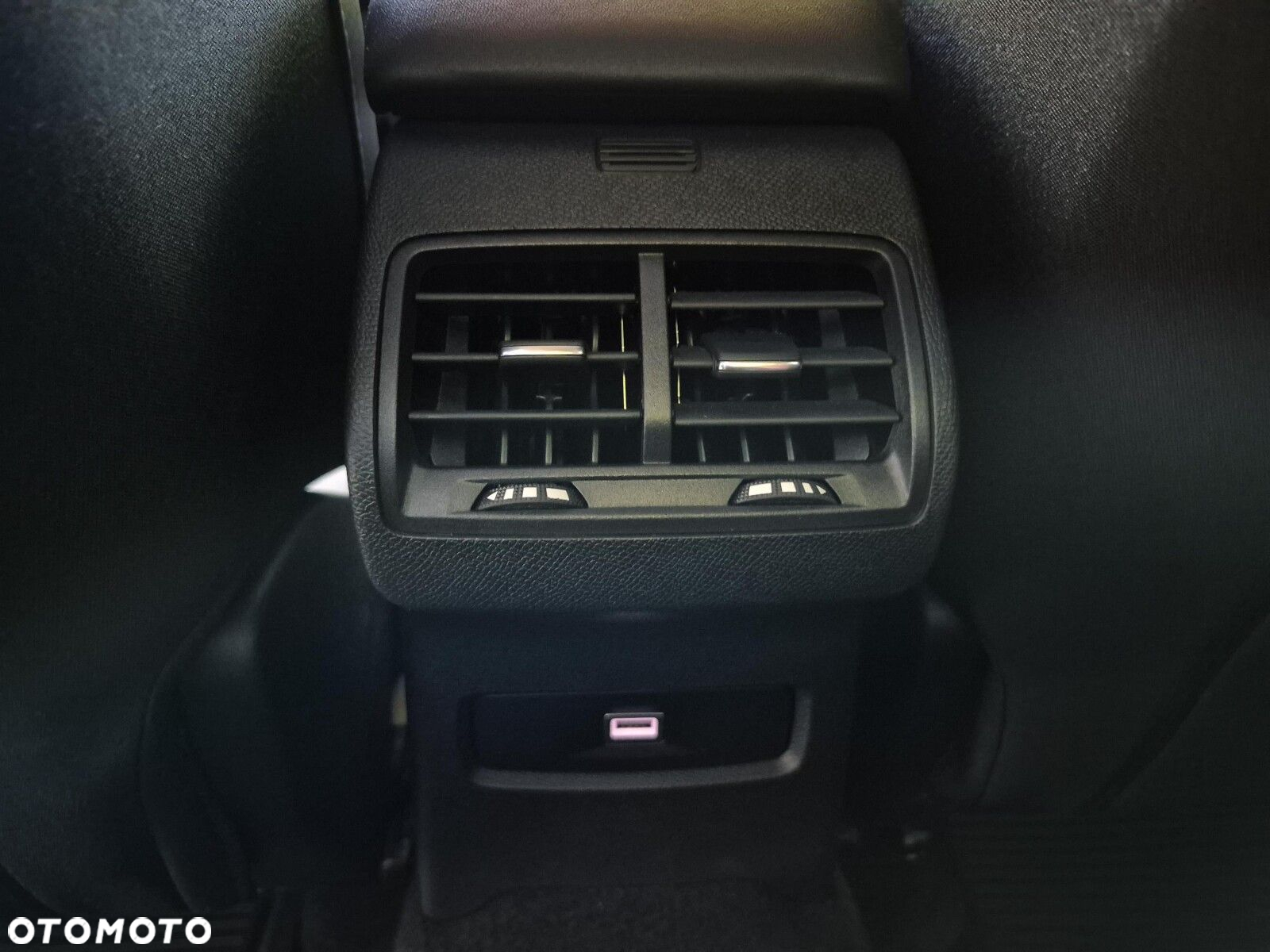 Citroën C4X - 14