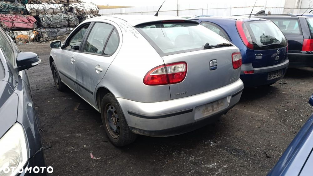 36007 Seat Leon I model od 99-06 2000 rok silnik 1.6 16V 105 km AZD skrzynia ERT lakier LS7N - 10