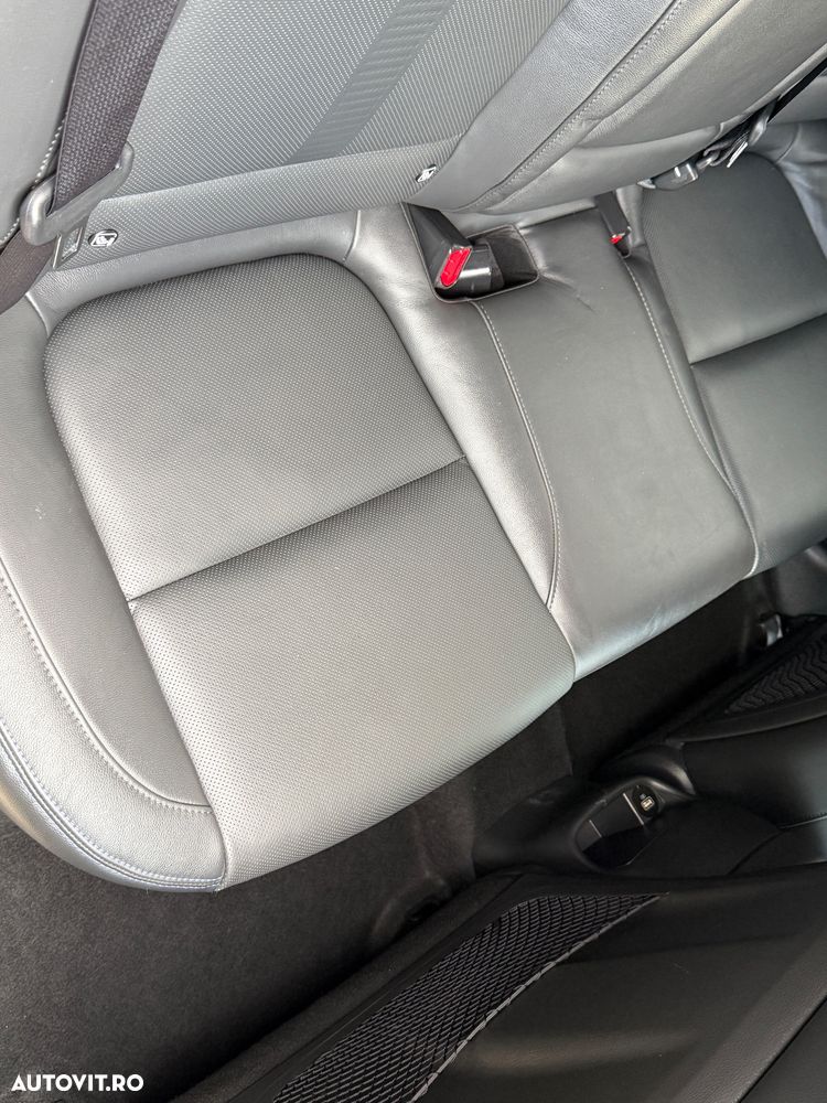 Hyundai KONA BEV 204 CP 64.8 kWh Luxury - 14