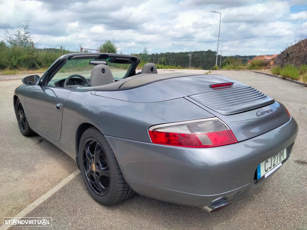 Porsche 911 Série F - 17