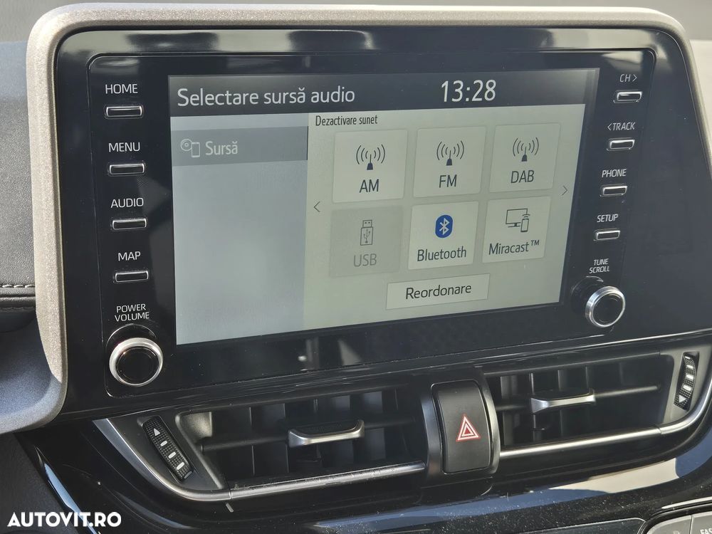 Toyota C-HR 1.8 HSD 122 CP 4x2 CVT Core - 23