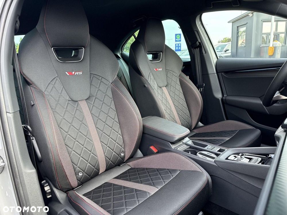 Skoda Octavia 2.0 TSI RS DSG - 20