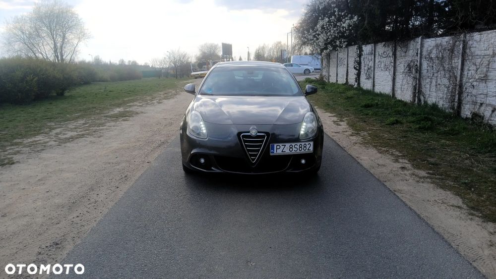 Alfa Romeo Giulietta - 10