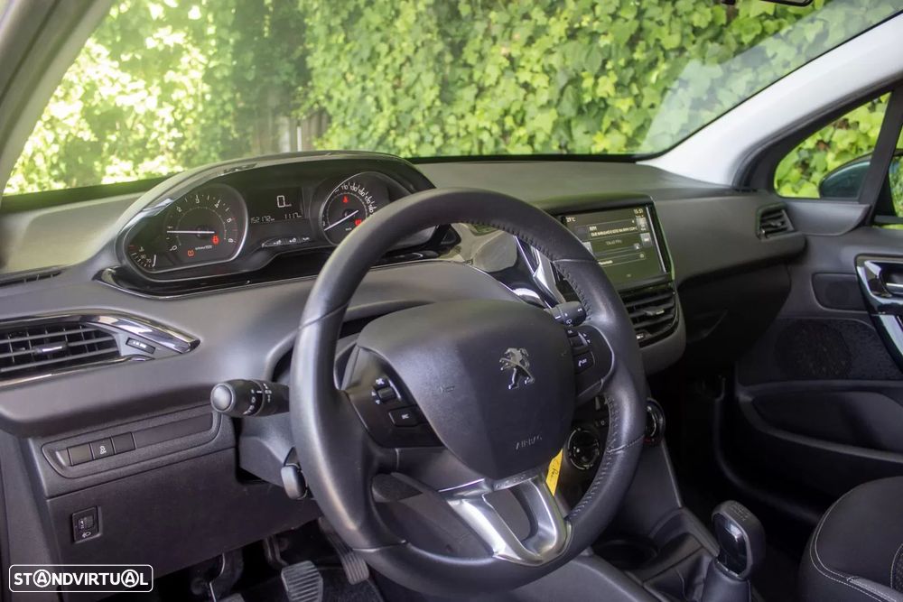 Peugeot 208 1.4 HDi Active - 12