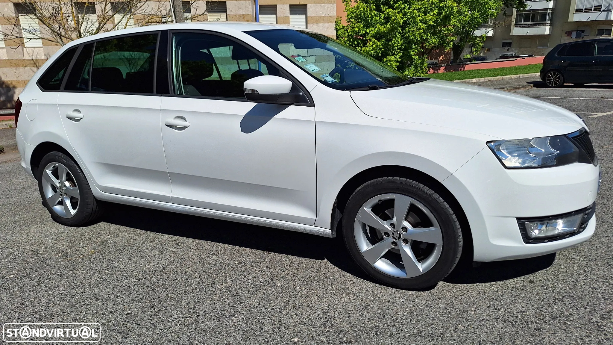 Skoda Rapid Spaceback 1.4 TDi Active - 5