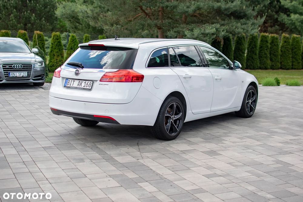 Opel Insignia - 16