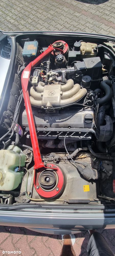 BMW Seria 3 ver-325ix - 21