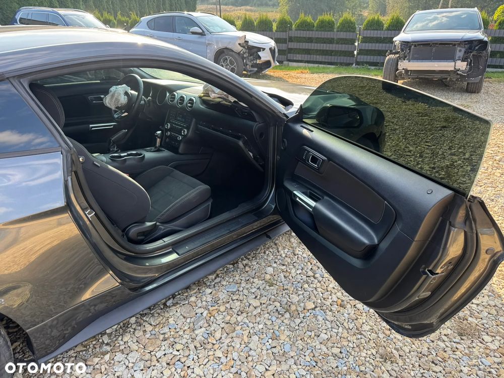 Ford Mustang Fastback 2.3 Eco Boost - 17