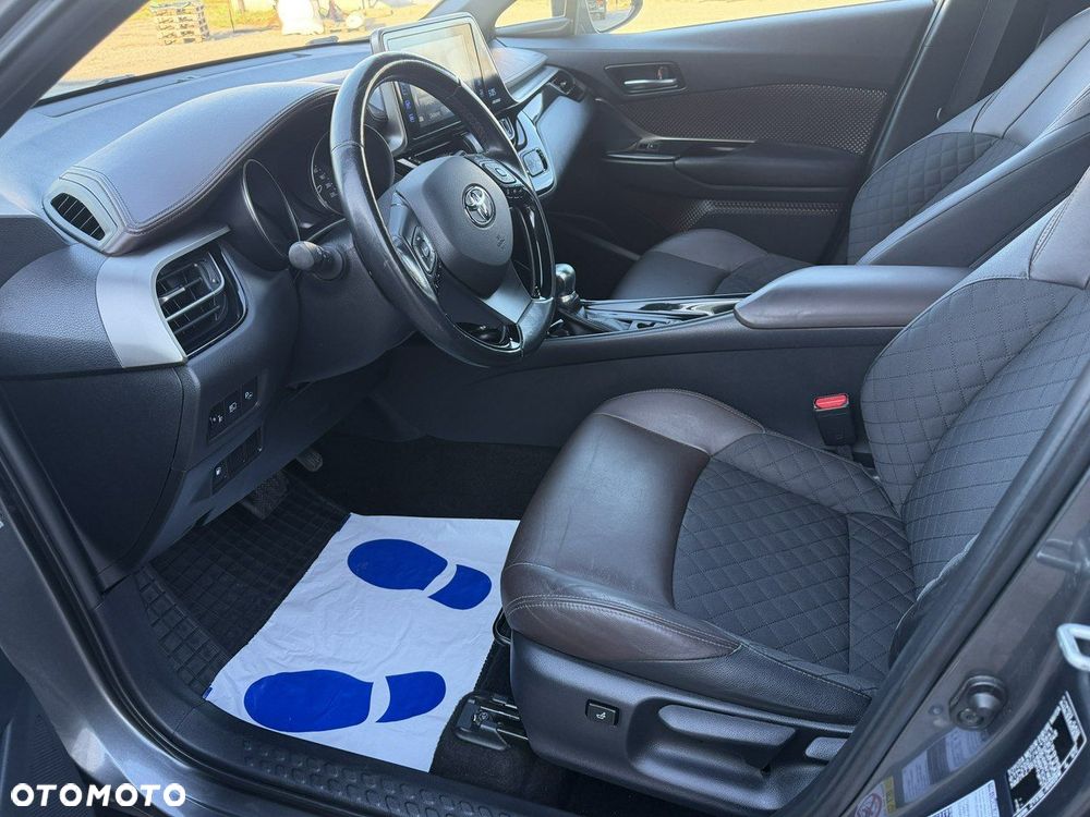 Toyota C-HR - 19