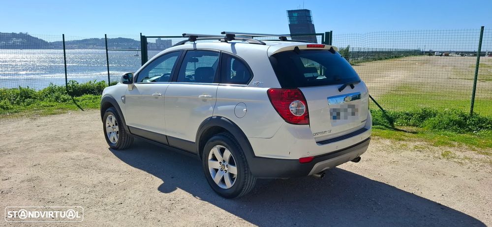 Chevrolet Captiva 2.0 VCDi Seven Extreme 7L - 21