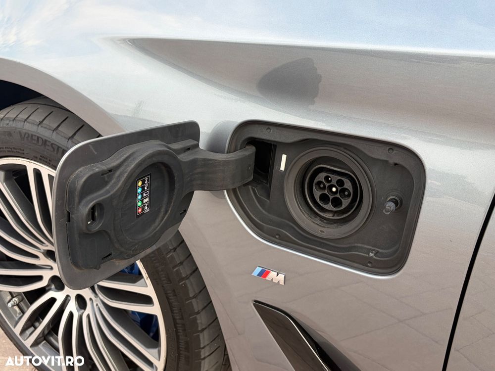 BMW Seria 5 - 21