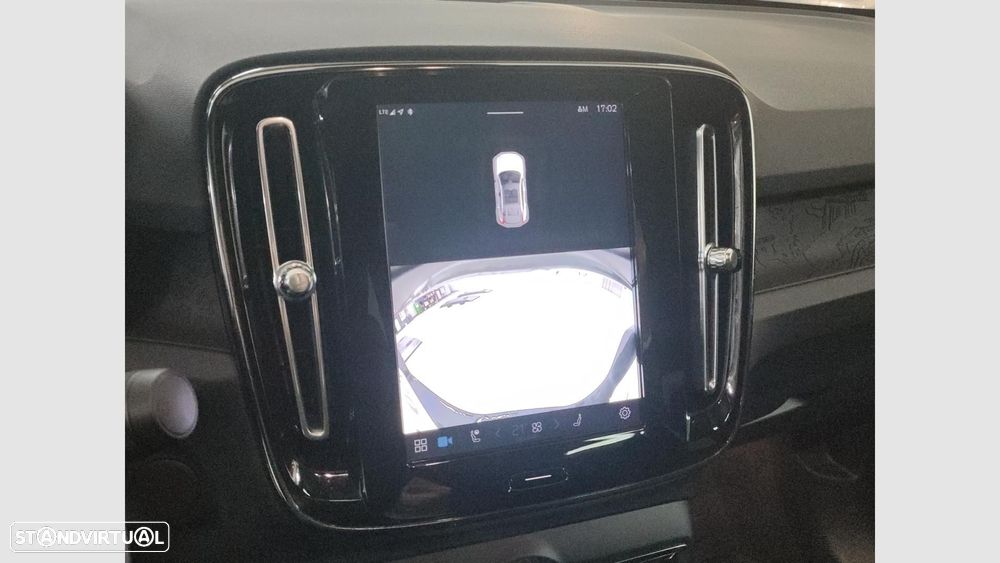 Volvo EC40 82 kWh Single Motor Extended Range Plus - 19