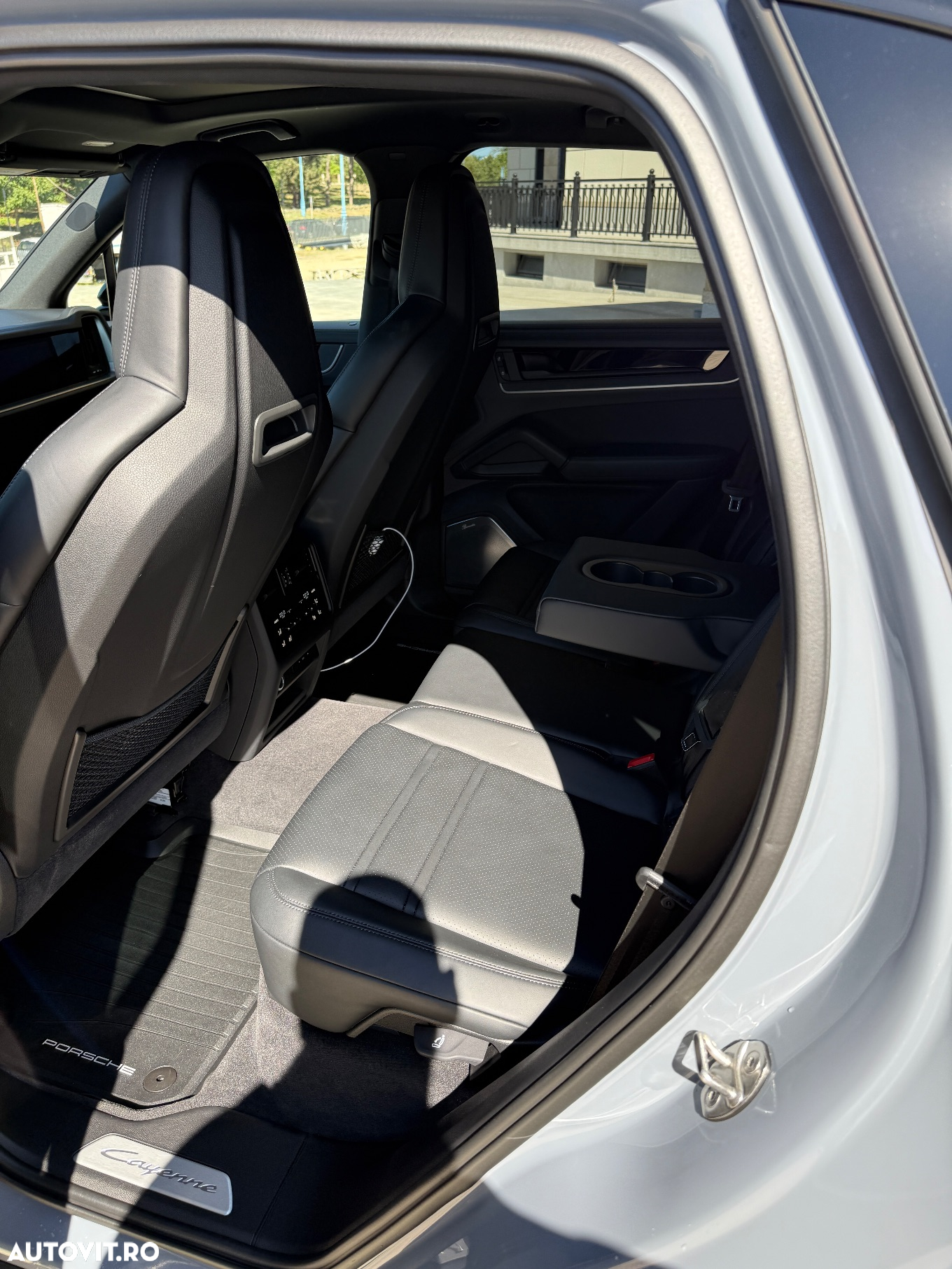 Porsche Cayenne S - 15
