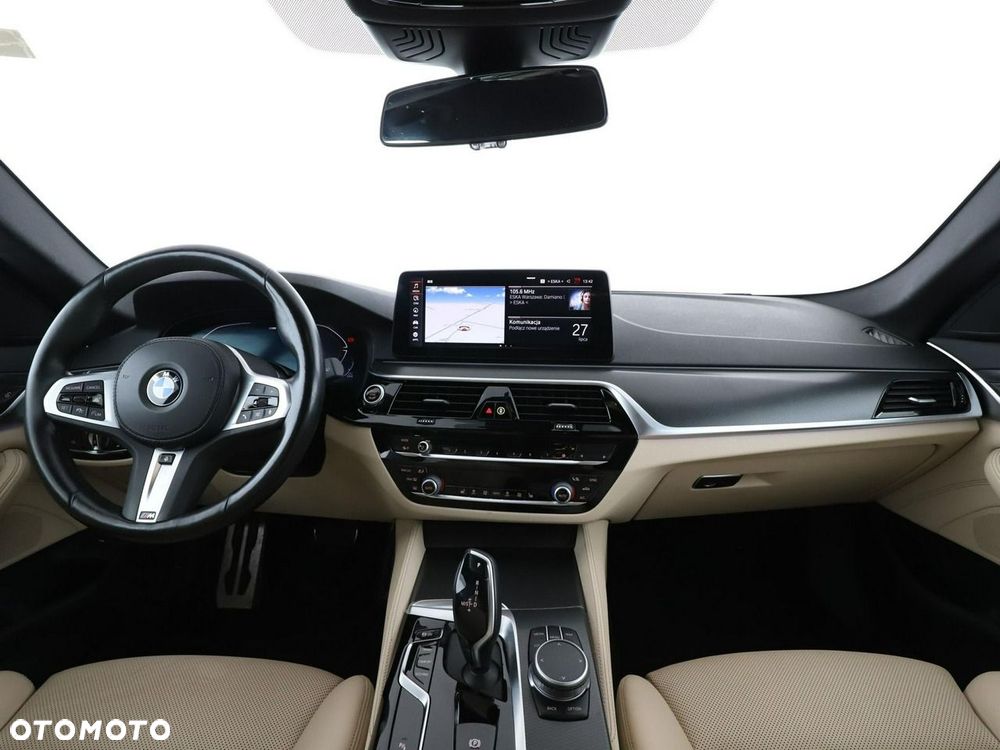 BMW Seria 5 520d xDrive mHEV M Sport sport - 16