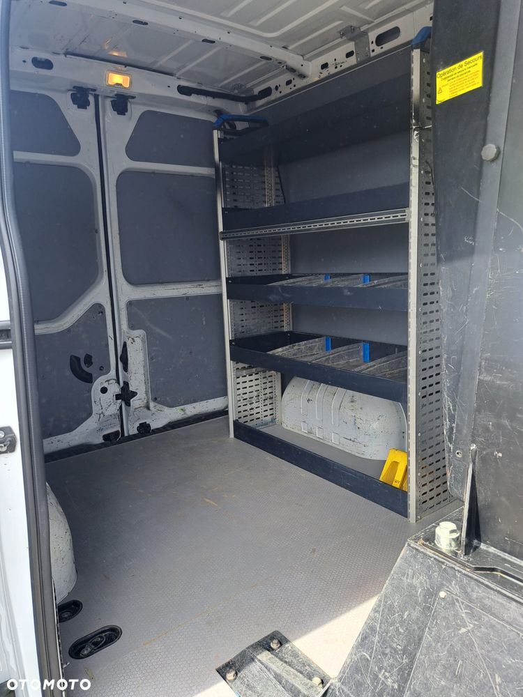 Versalift VTL-37-135 na Renault Master (155.900 netto) - 6