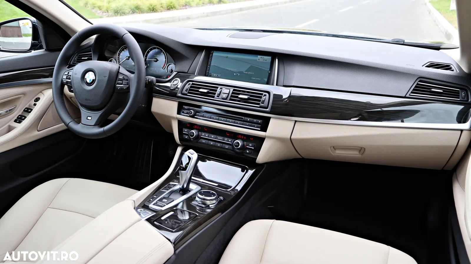 BMW Seria 5 525d xDrive AT - 20