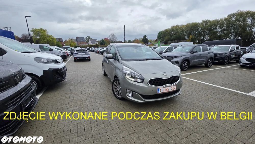 Kia Carens 1.7 CRDi XL 7os - 3